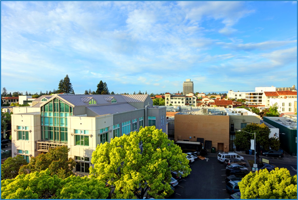 A picture of downtown Palo Alto on a sunny day,